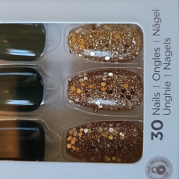 New, never opened christmas press on! - Picture 4 of 6